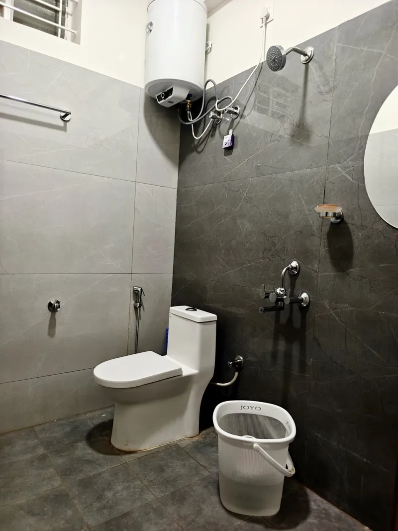 Shower & hot water at The Cozy Taana, Hoskote